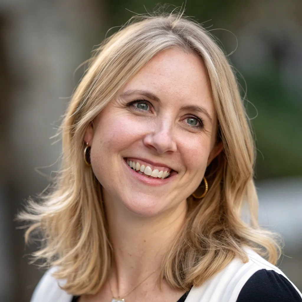 Portrait of Emma Johnson